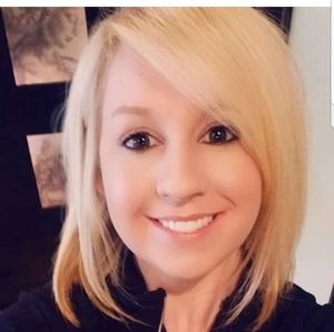 Meet your Posher, Marie